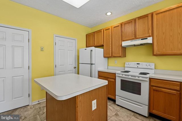 143 LEEDS CREEK CIR, Odenton, MD 21113