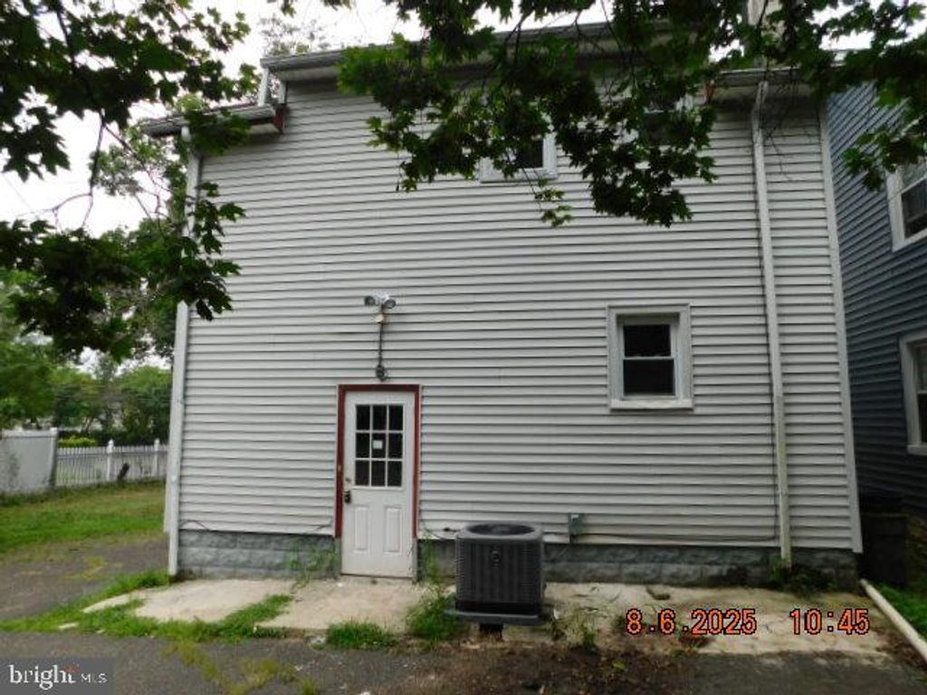 256 EWINGVILLE RD, Trenton, NJ 08638