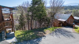 Lot 32 Blueberry Ridge Way, Pigeon Forge, TN 37863