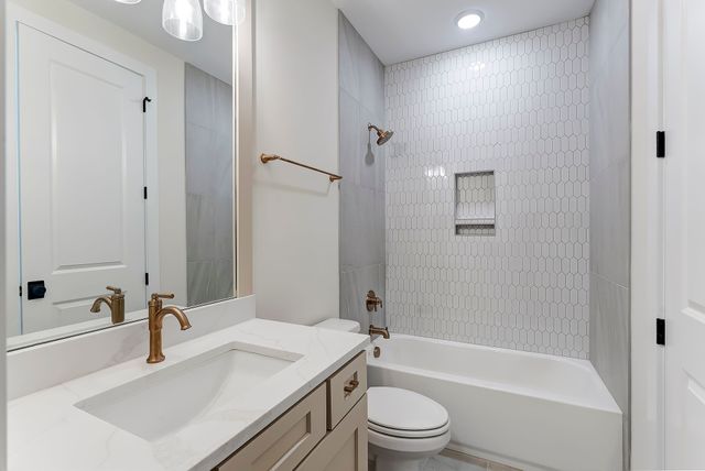 7101 Bonterra Dr, Franklin, TN 37064