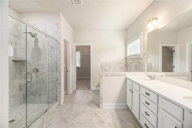 283 Hickory Pointe Drive, Acworth, GA 30101