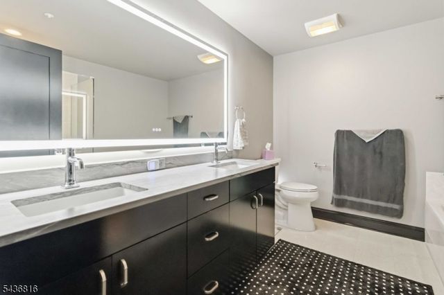 40 West Park Place Unit 305 305, Morristown Town, NJ 07960