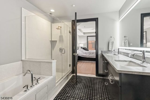 40 West Park Place Unit 305 305, Morristown Town, NJ 07960