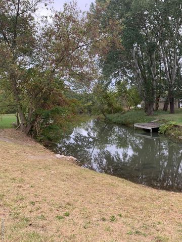 11602 Norway Drive, Hartland Township, MI 48353