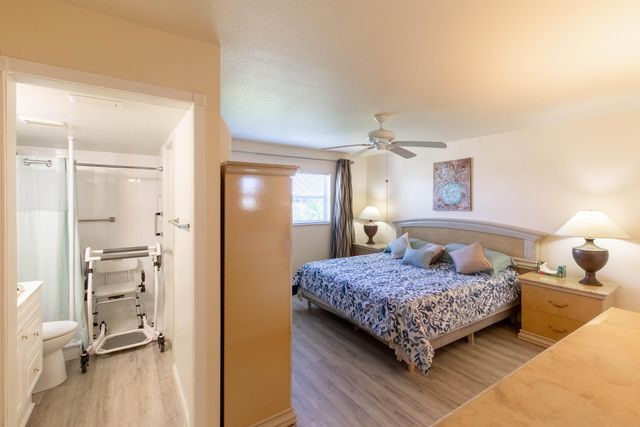 2615 NE 1st Court 411, Boynton Beach, FL 33435