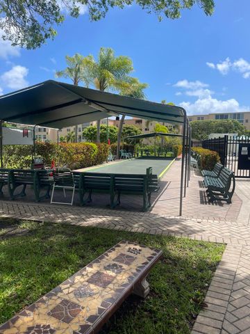 2615 NE 1st Court 411, Boynton Beach, FL 33435