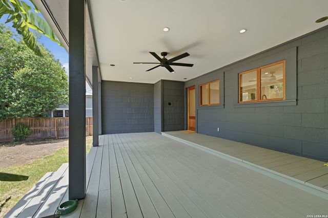 446 QUEEN ANNE CT, San Antonio, TX 78209