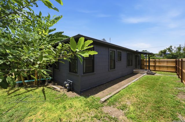 446 QUEEN ANNE CT, San Antonio, TX 78209