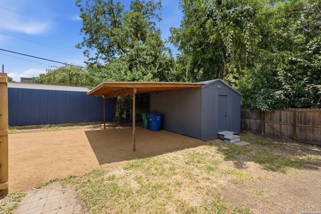 446 QUEEN ANNE CT, San Antonio, TX 78209
