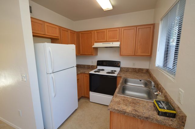 4327 E Bellevue St Unit 2105, Tucson, AZ 85712