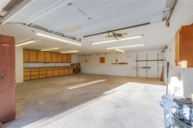 6050 Duncan Drive, Las Vegas, NV 89108