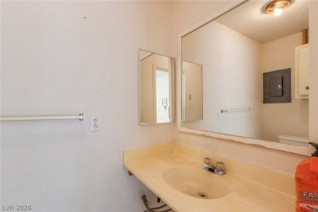 6050 Duncan Drive, Las Vegas, NV 89108