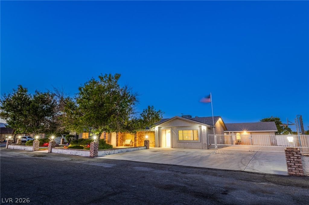 6050 Duncan Drive, Las Vegas, NV 89108 — photo 3