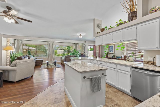 5881 N Isabella DR, Coeur D'alene, ID 83815
