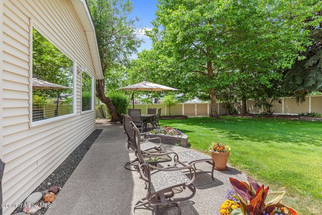 5881 N Isabella DR, Coeur D'alene, ID 83815