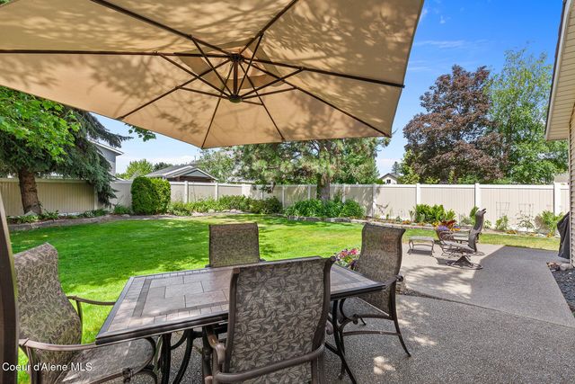 5881 N Isabella DR, Coeur D'alene, ID 83815