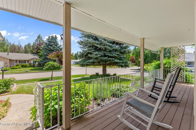 5881 N Isabella DR, Coeur D'alene, ID 83815
