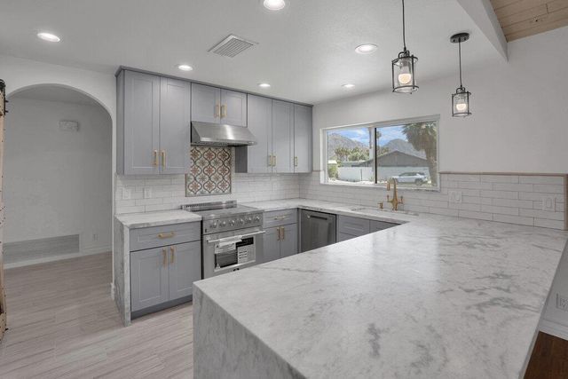 78472 Calle Huerta, La Quinta, CA 92253