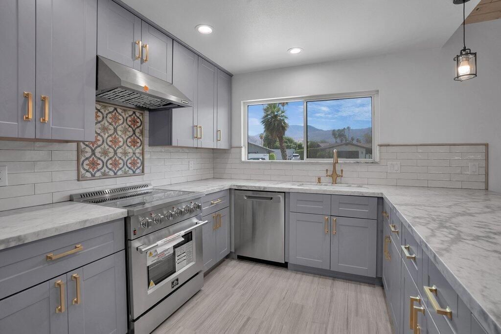 Image 6 of property listing at 78472 Calle Huerta, La Quinta, CA 92253