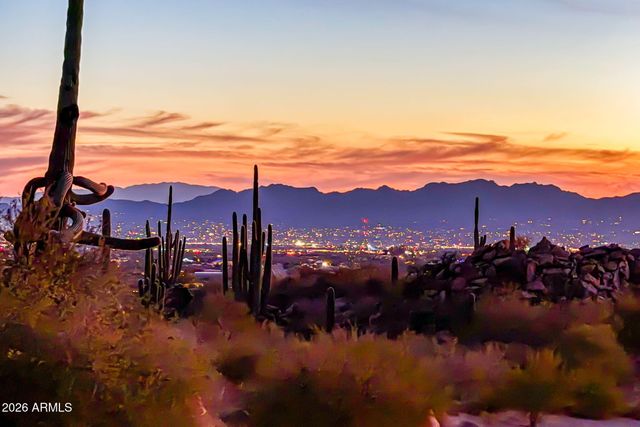 1313 W TORTOLITA MOUNTAIN Circle, Oro Valley, AZ 85755