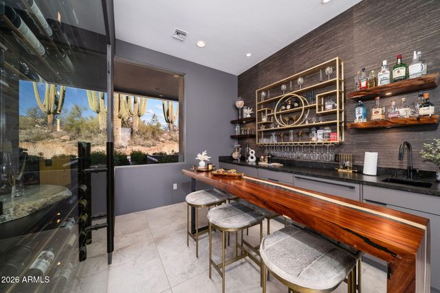 1313 W TORTOLITA MOUNTAIN Circle, Oro Valley, AZ 85755