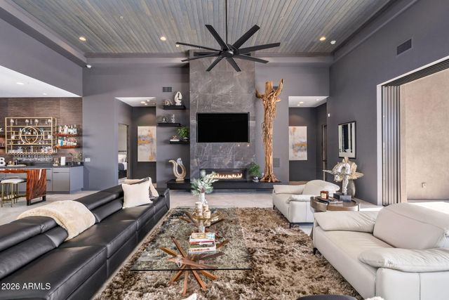 1313 W TORTOLITA MOUNTAIN Circle, Oro Valley, AZ 85755