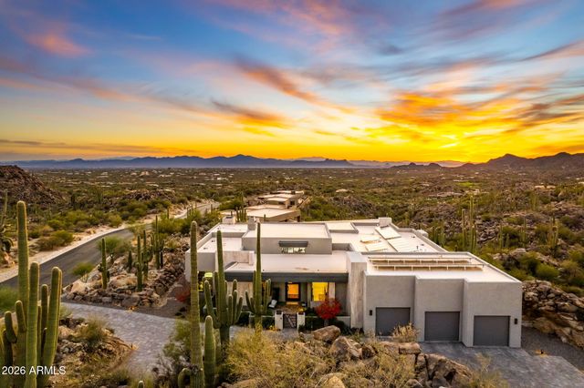 1313 W TORTOLITA MOUNTAIN Circle, Oro Valley, AZ 85755