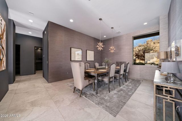 1313 W TORTOLITA MOUNTAIN Circle, Oro Valley, AZ 85755