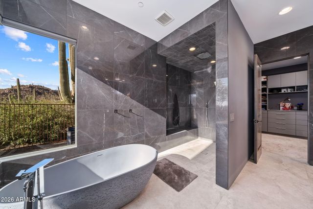 1313 W TORTOLITA MOUNTAIN Circle, Oro Valley, AZ 85755