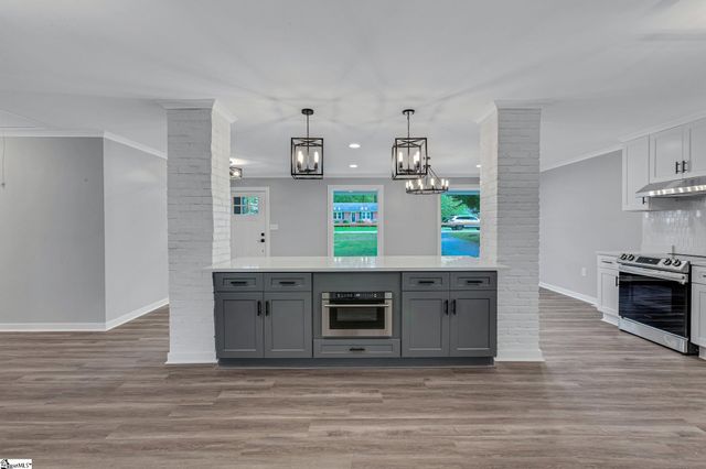 181 Skyland Drive, Clinton, SC 29325