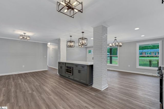 181 Skyland Drive, Clinton, SC 29325