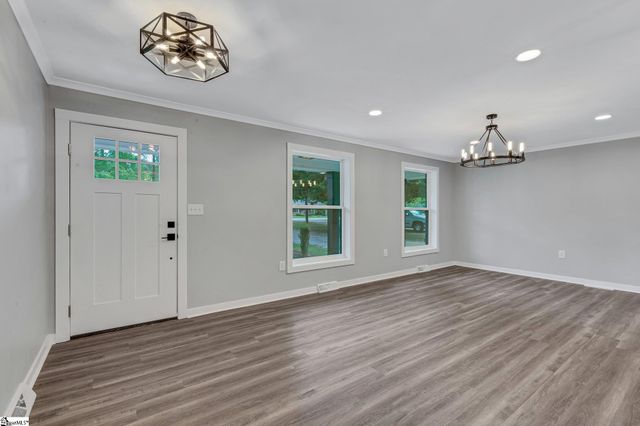 181 Skyland Drive, Clinton, SC 29325