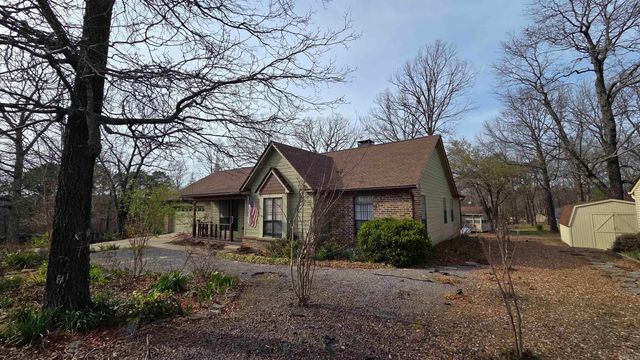 112 Kings Place, Fairfield Bay, AR 72088