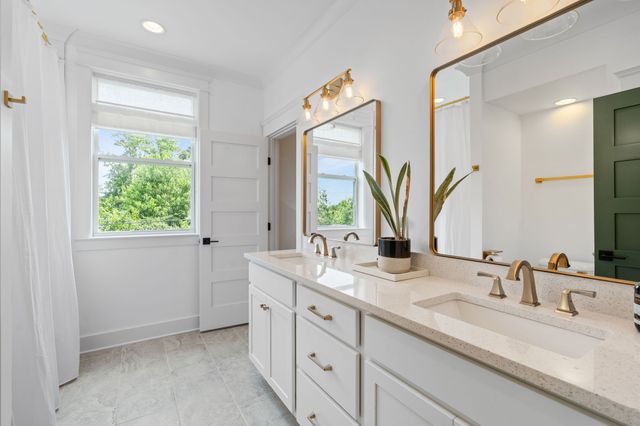 452 Annex Avenue, Nashville, TN 37209