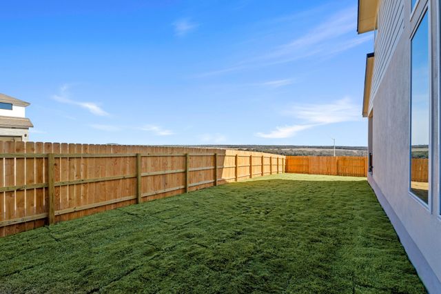 240 Sheepdog DR, Liberty Hill, TX 78642