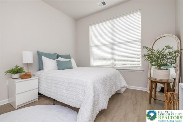 2897 Easton Avenue 206, Bethlehem City, PA 18017