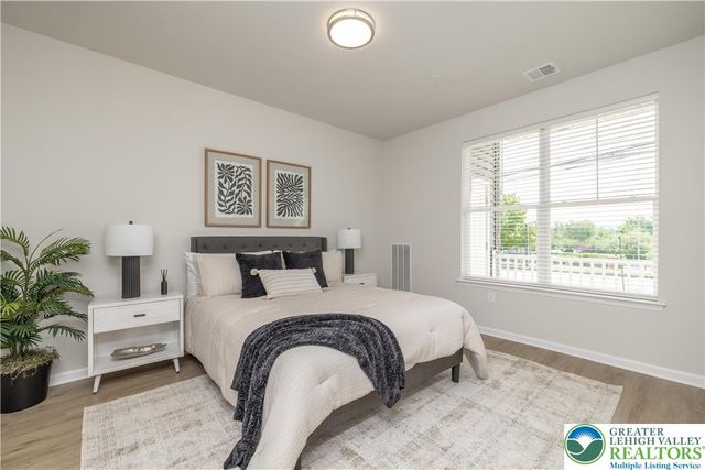 2897 Easton Avenue 206, Bethlehem City, PA 18017