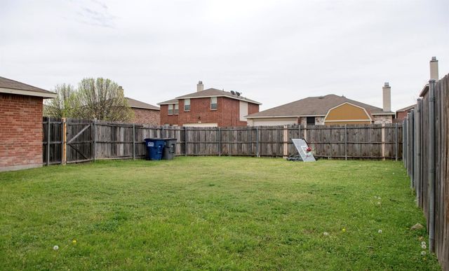 1030 April Showers Lane, Lancaster, TX 75134