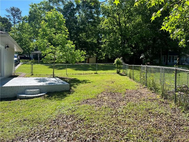2875 Carriage Lane, Atlanta, GA 30349