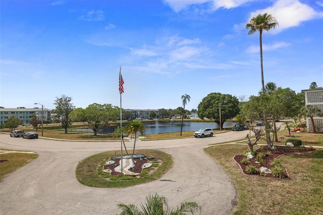 1900 59TH AVENUE N 209, St Petersburg, FL 33714