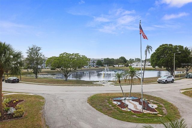 1900 59TH AVENUE N 209, St Petersburg, FL 33714
