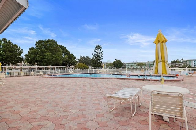 1900 59TH AVENUE N 209, St Petersburg, FL 33714