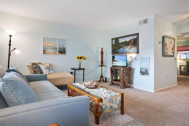 1900 59TH AVENUE N 209, St Petersburg, FL 33714