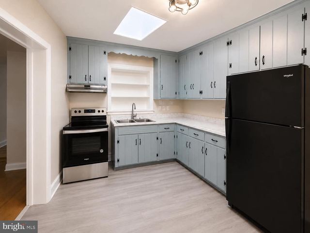 108 MARTIN ST, Bowling Green, VA 22427