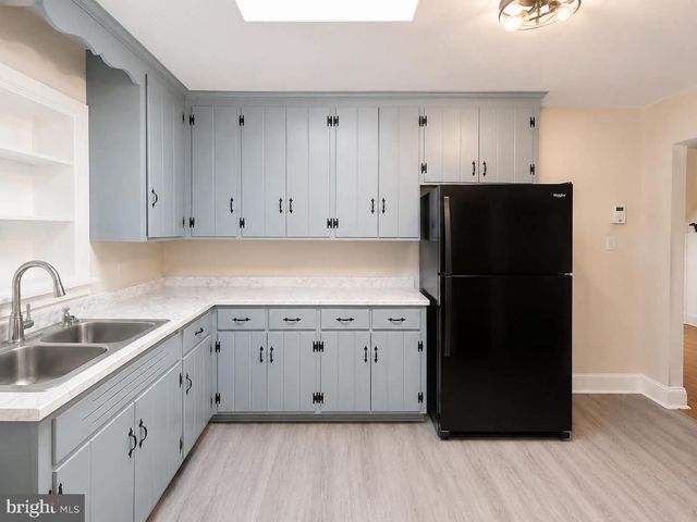 108 MARTIN ST, Bowling Green, VA 22427