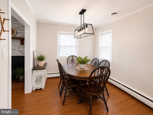108 MARTIN ST, Bowling Green, VA 22427
