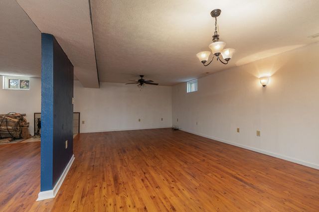 8 Dallion Ford Lane, Buffalo, MO 65622