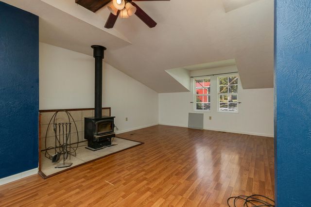 8 Dallion Ford Lane, Buffalo, MO 65622