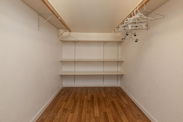 8 Dallion Ford Lane, Buffalo, MO 65622