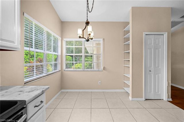 6588 Ilex CIR, Naples, FL 34109
